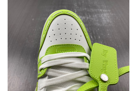 OFF-WHITE SNEAKER