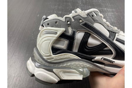 BLCG RUNNER SNEAKER 772774 W3RNY 9012