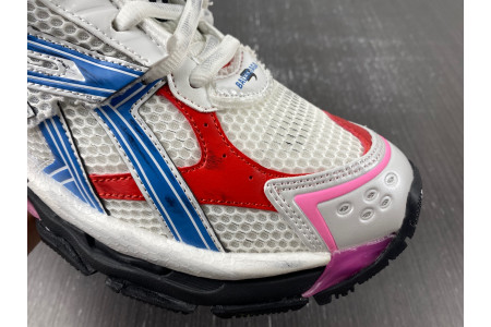 BLCG RUNNER SNEAKER 677403 W3RB6 9645