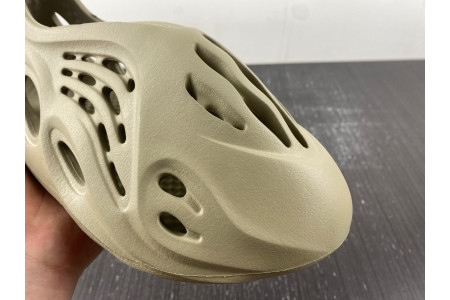 Adidas Yeezy Foam RNR Stone Salt GV6840