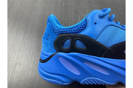 ADIDAS YEEZY BOOST 700 HI-RES BLUE HP6674