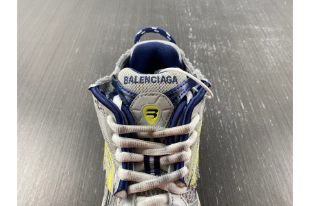BLCG RUNNER SNEAKER 677402 W3RB5 9174