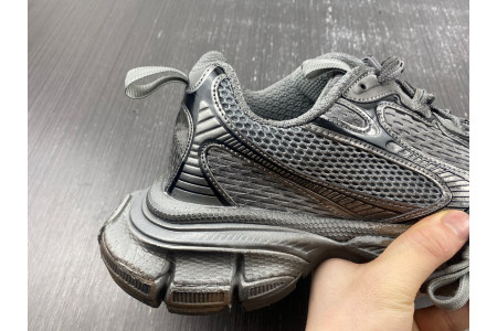BLCG 3XL SNEAKER 734734 W3XL7 1210