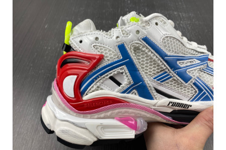 BLCG RUNNER SNEAKER 677403 W3RB6 9645