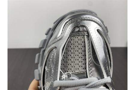BLCG TRACK SNEAKER 668556 W3FS2 8181