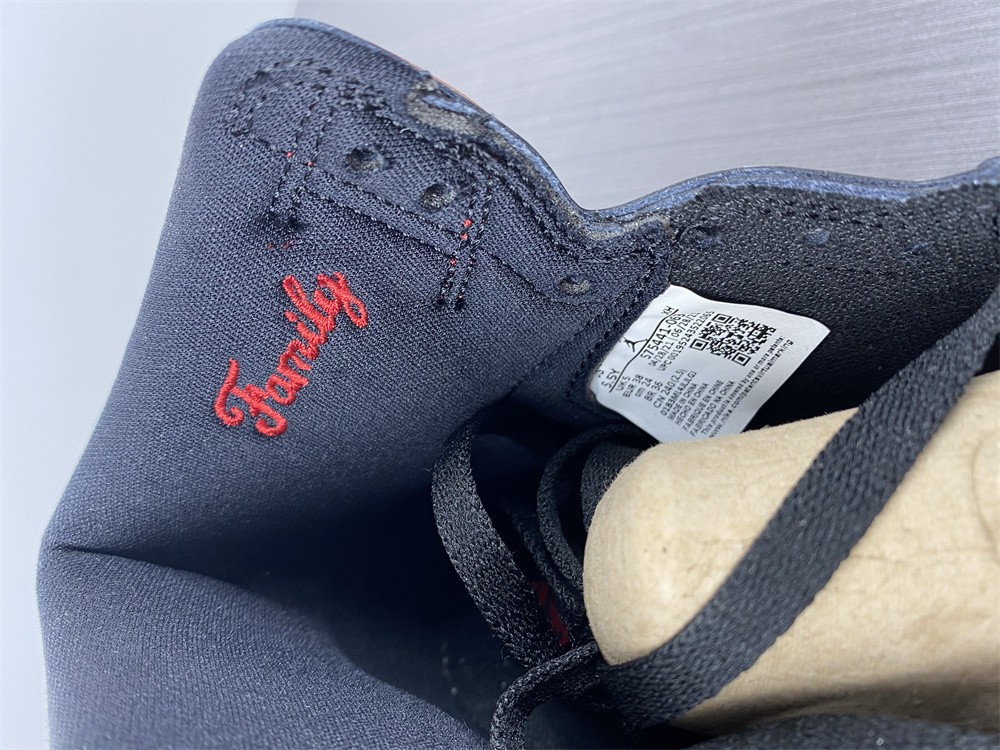 Air Jordan 1 High OG Bred Patent 555088-063