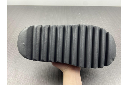 Adidas Yeezy Slide Onyx HQ6448