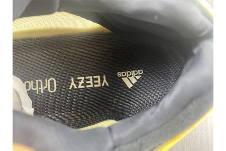 Adidas Yeezy 700 V3 Mono Safflower HP5425