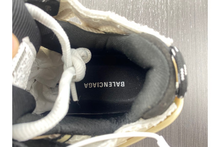 BLCG RUNNER SNEAKER 677402 W5RH6 0312