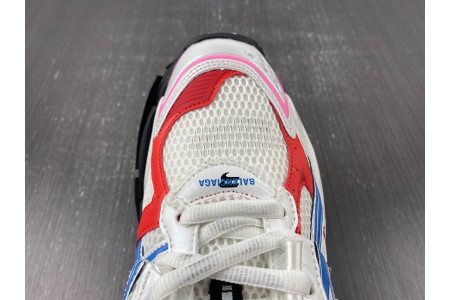 BLCG RUNNER SNEAKER 677403 W3RB6 9645