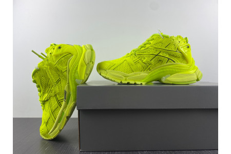 BLCG RUNNER SNEAKER 677402 W3RB4 7510