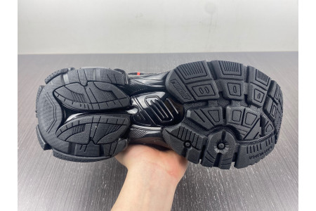 BLCG RUNNER SNEAKER 677403 W3RB1 0102