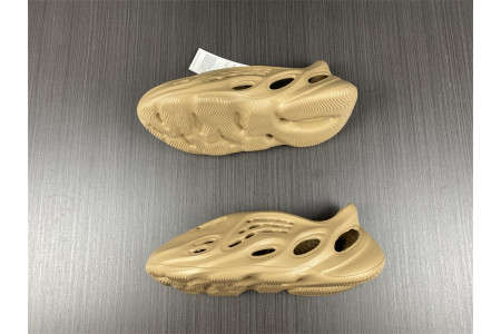 Adidas Yeezy Foam RNNR Ochre GW3354