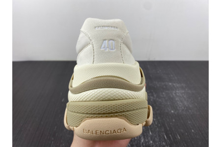 BLCG TRIPLE S SNEAKER710156 W3CU2 9798