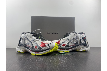 BLCG RUNNER SNEAKER 772774 W3RNY 0509