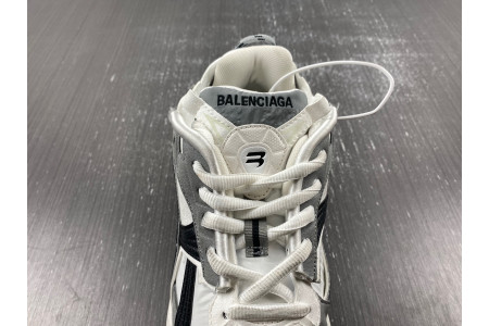 BLCG RUNNER SNEAKER 772774 W3RNY 9012