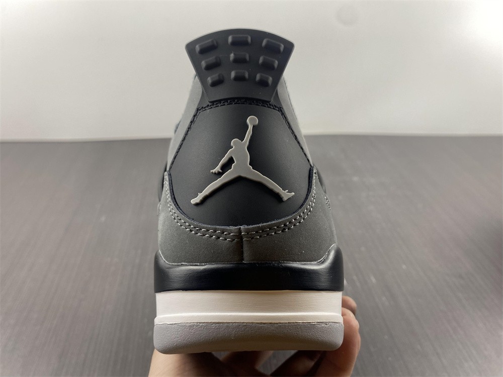 Jordan 4 Retro Infrared