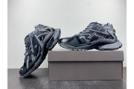 BLCG RUNNER SNEAKER 677403 W3RBR 1515