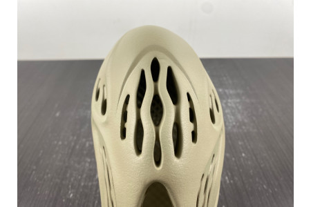Adidas Yeezy Foam RNR Stone Salt GV6840