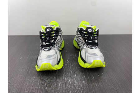 BLCG RUNNER SNEAKER 677403 W3RBP 1093