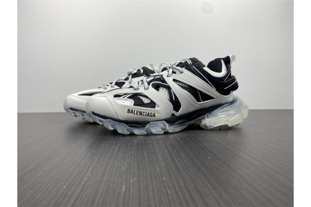 BLCG TRACK SNEAKER 647741 W3BZ2 9010