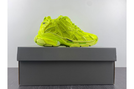 BLCG RUNNER SNEAKER 677402 W3RB4 7510