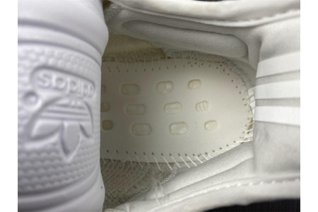 Adidas Yeezy Boost 350 V2 CabBage HQ6316