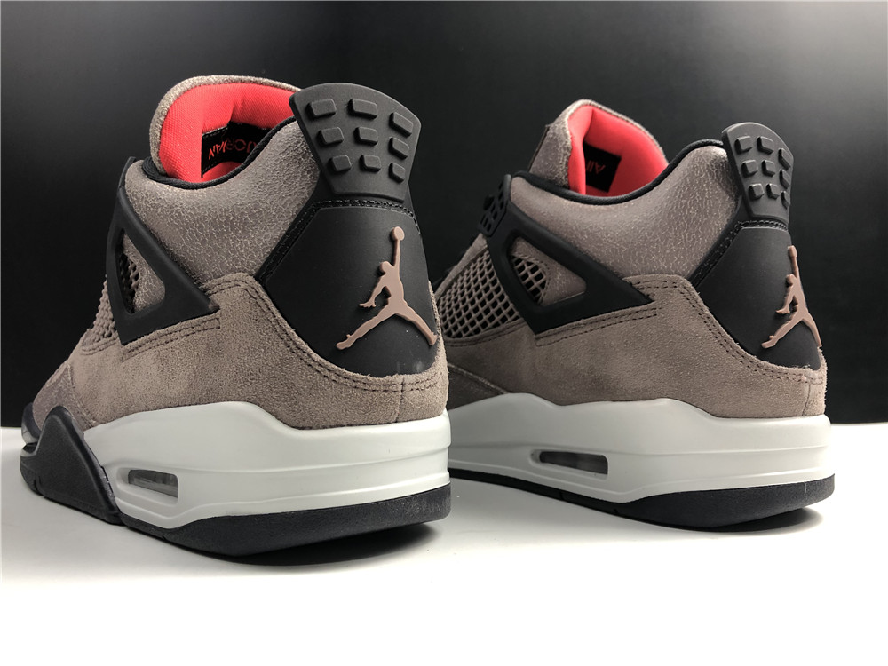 Air Jordan 4 Retro “Taupe Haze” DB0732-200