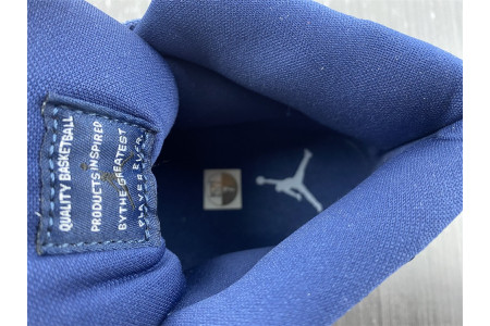 Air Jordan 11 Velvet WMNS Midnight Navy AR0715-441