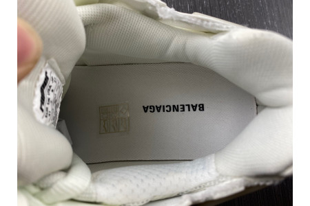 BLCG RUNNER SNEAKER 677403 W2RC8 2516