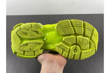 BLCG RUNNER SNEAKER 677402 W3RB4 7510