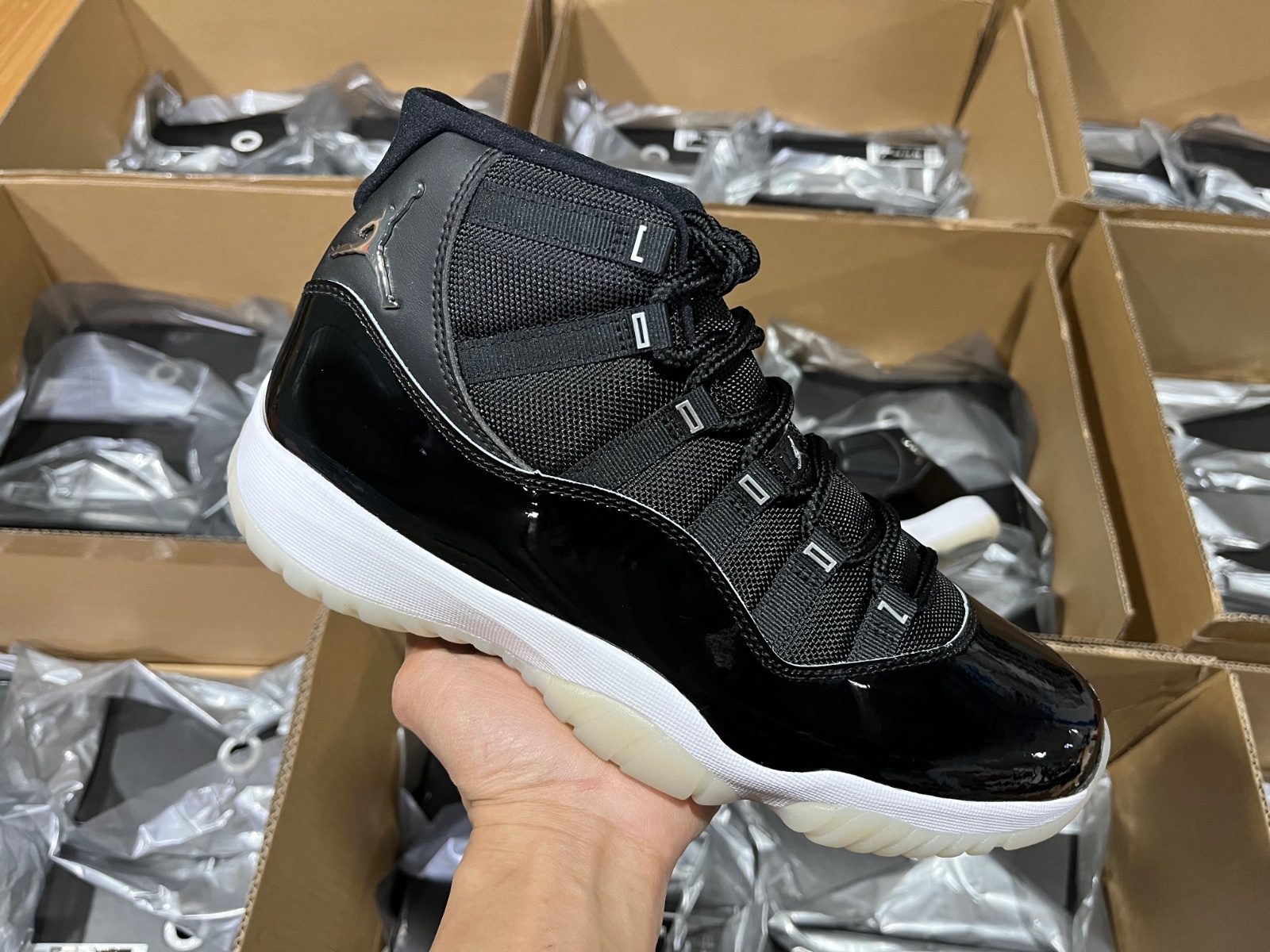 Air Jordan 11 25th Anniversary CT8012-011