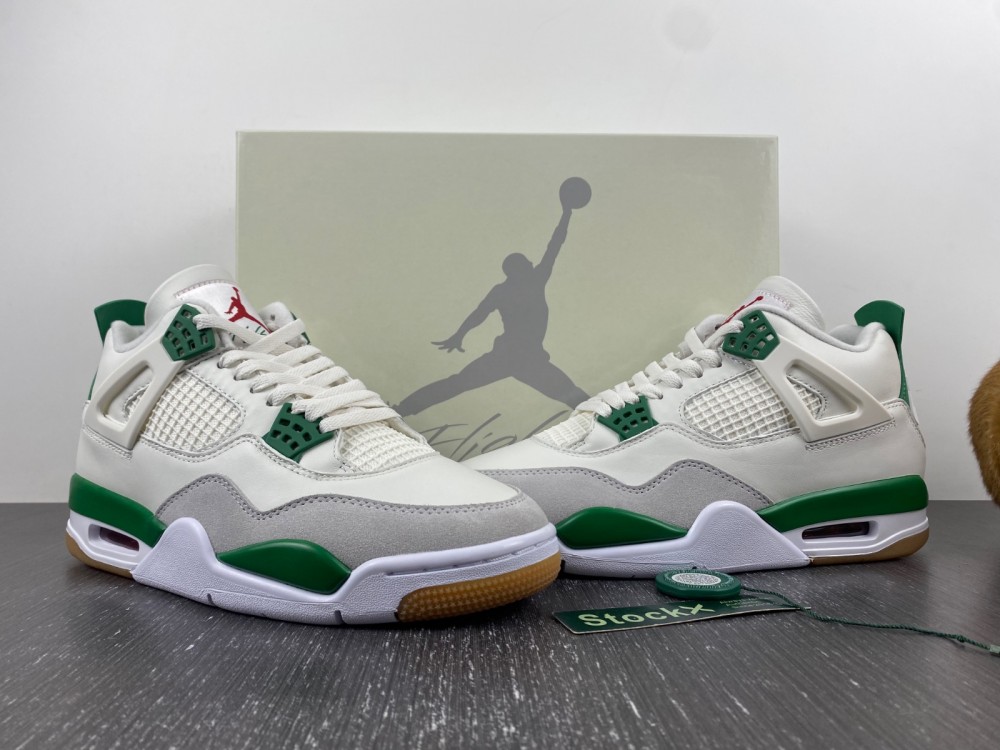 Jordan 4 Retro SB Pine Green DR5415-103