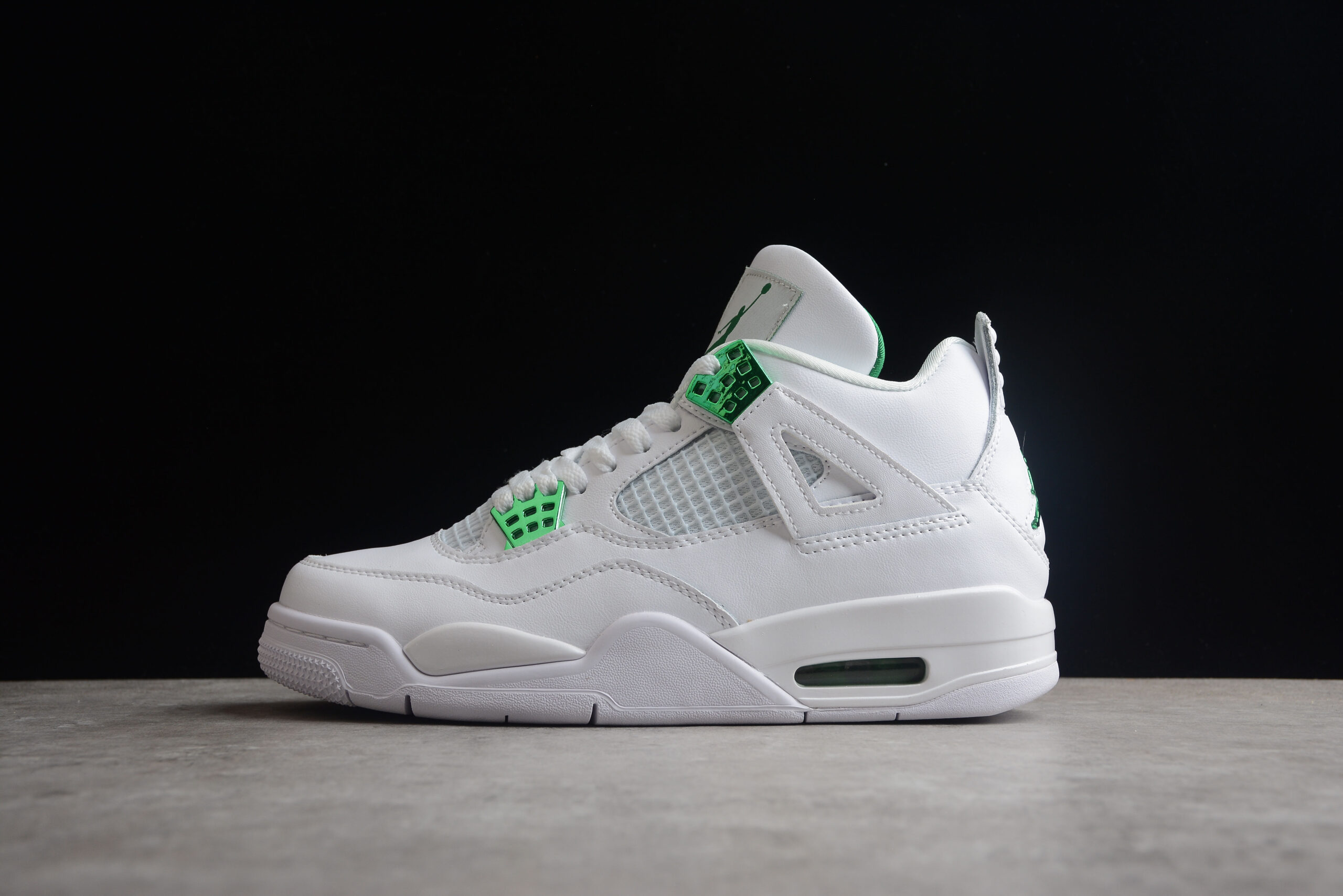 Air Jordan 4 Pine Green CT8527-113