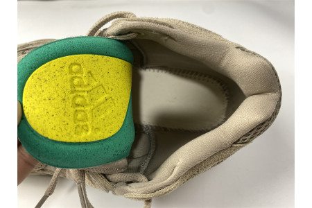Adidas Yeezy 500 Taupe Light GX3605