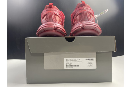 BLCG Track Sneaker 570391 W2GN3 2029
