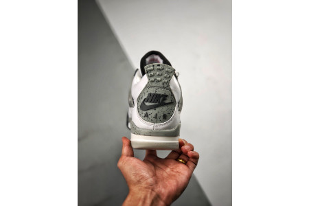 Air Jordan 4 OG White Cement 840606-192 (nike)
