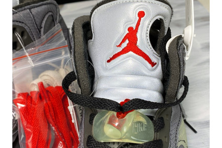 Off-White x Air Jordan 5 Black CT8480-001