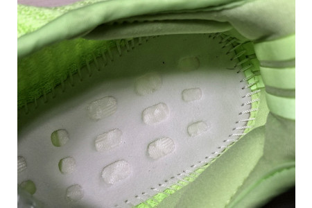 Adidas Yeezy Boost 350 V2 Glow in the Dark EG5293