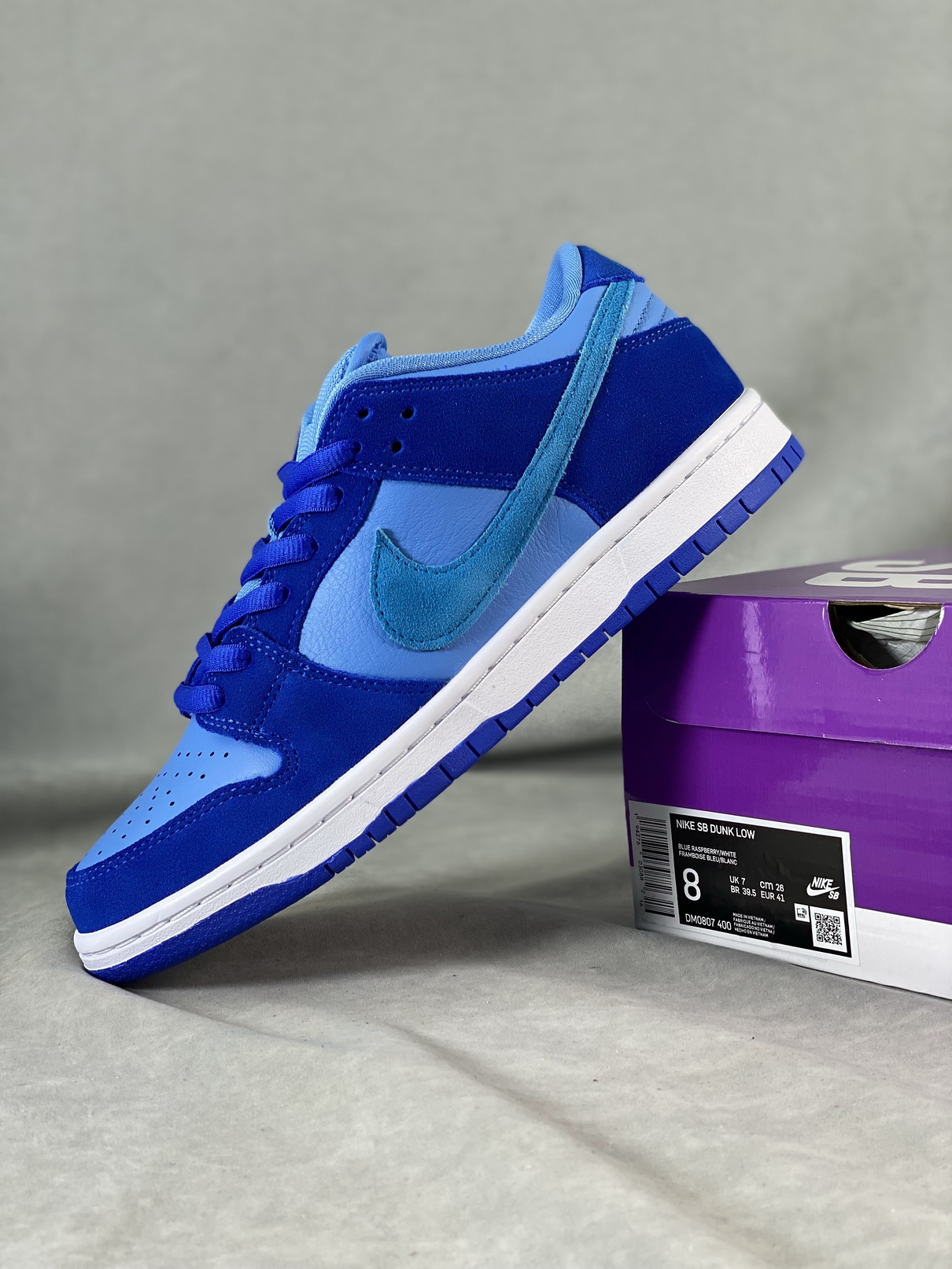 Nike SB Dunk Low Blue Raspberry