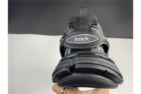 BLCG Track Sneaker 542436 W1GB1 2045