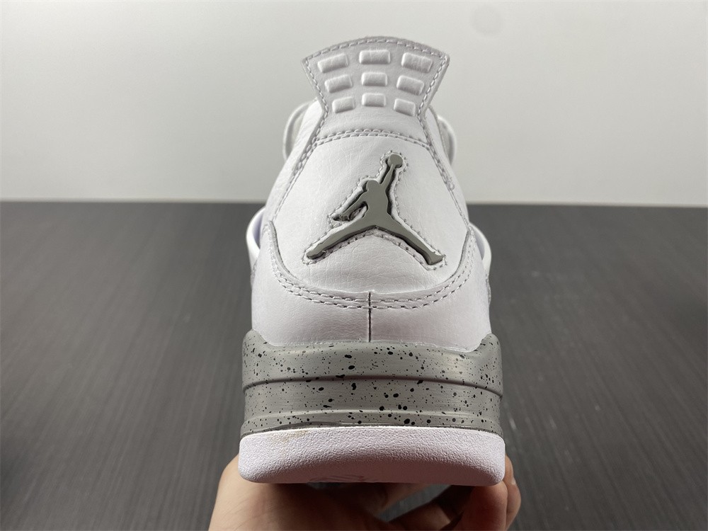 Jordan 4 Retro White Oreo (2021) CT8527-100