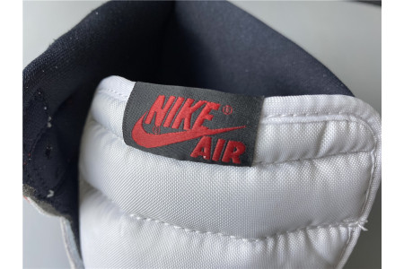 Air Jordan 1 High OG  Light Smoke Grey  555088-126