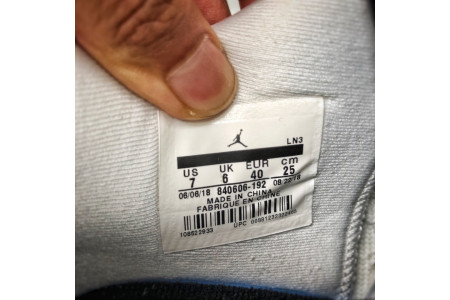 Air Jordan 4 OG White Cement 840606-192 (nike)