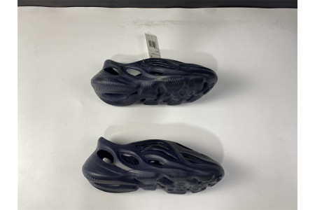 Adidas Yeezy Foam RNNR Mineral Blue GV7903