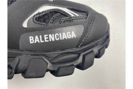 BLCG Track Sneaker 542436 W1GB1 2045