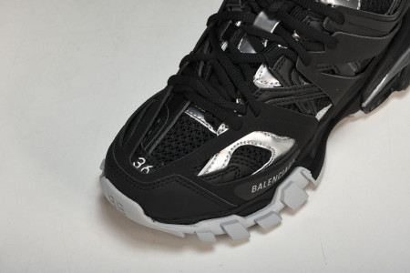 BLCG TRACK SNEAKER 542436 W2FSC 1081