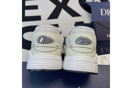 DR B30 Sneakers