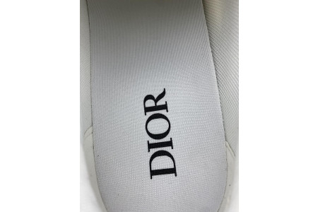 DR B22 SNEAKER