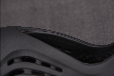 Adidas Yeezy Foam RNNR Onyx HP8739